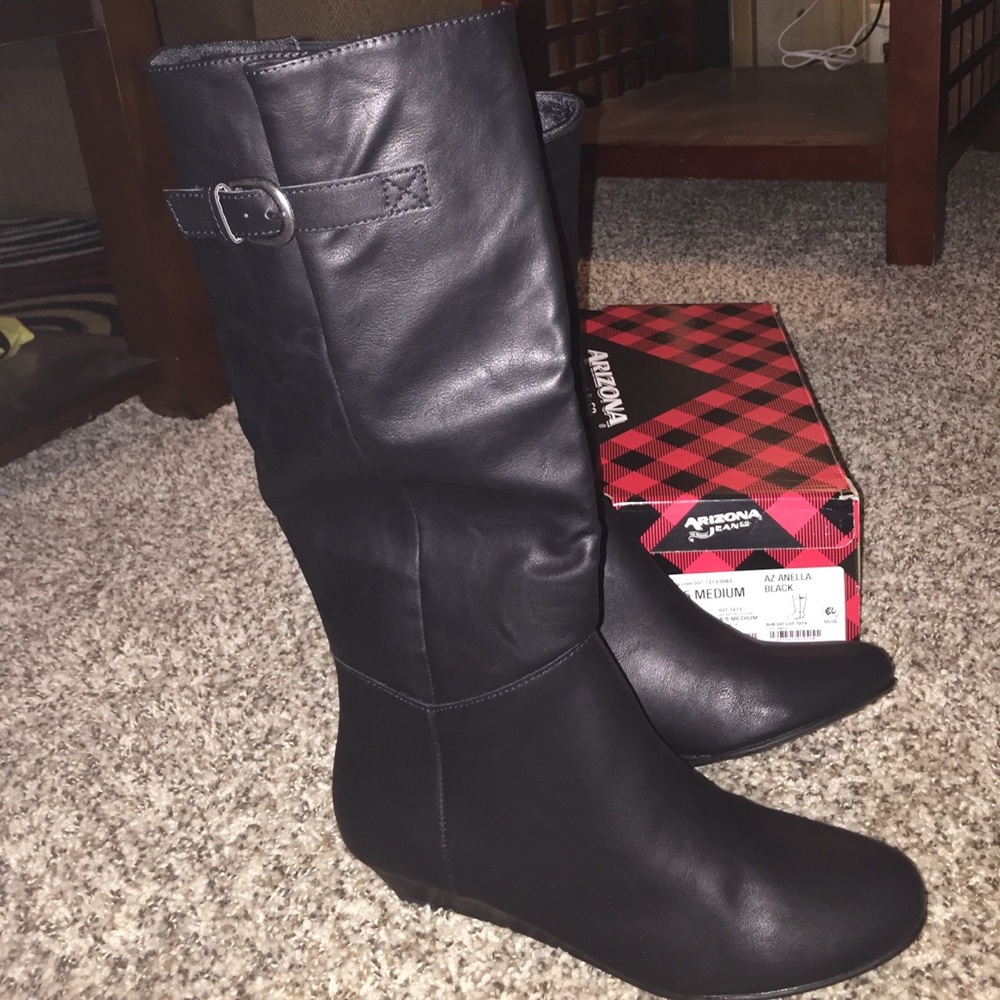Arizona Black Leather Boots NWT
